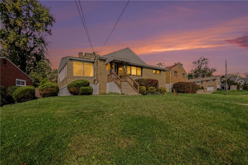 2214 Old Oak Dr — photo 3