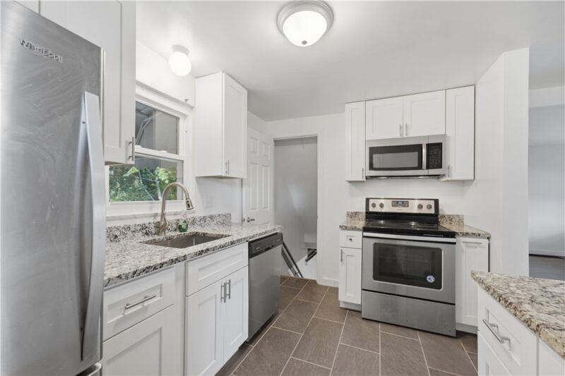 7467 Church St — photo 5