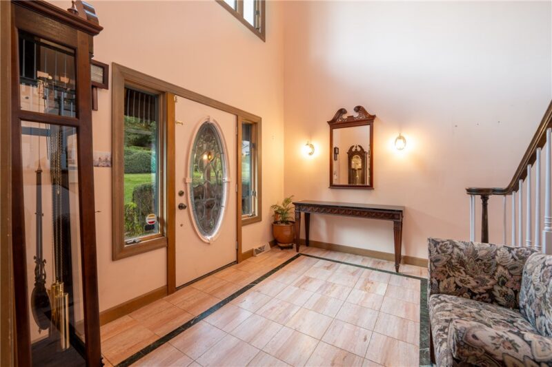102 Woodhaven Dr — photo 4