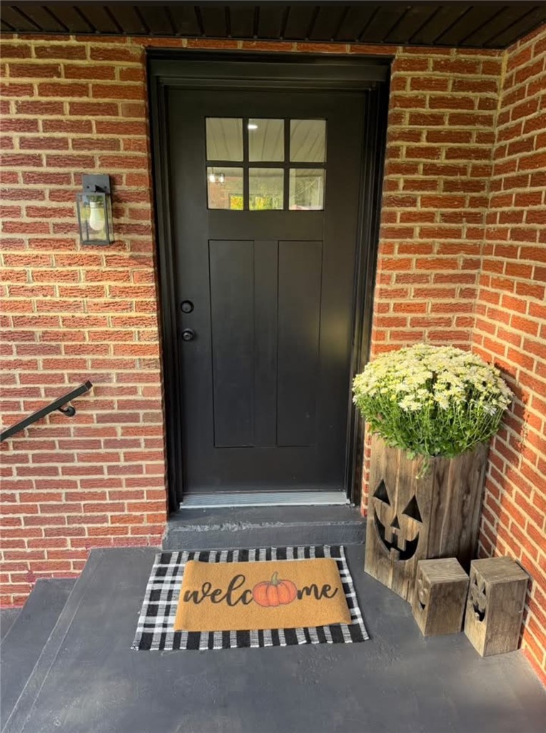 111 Hickory Dr — photo 4