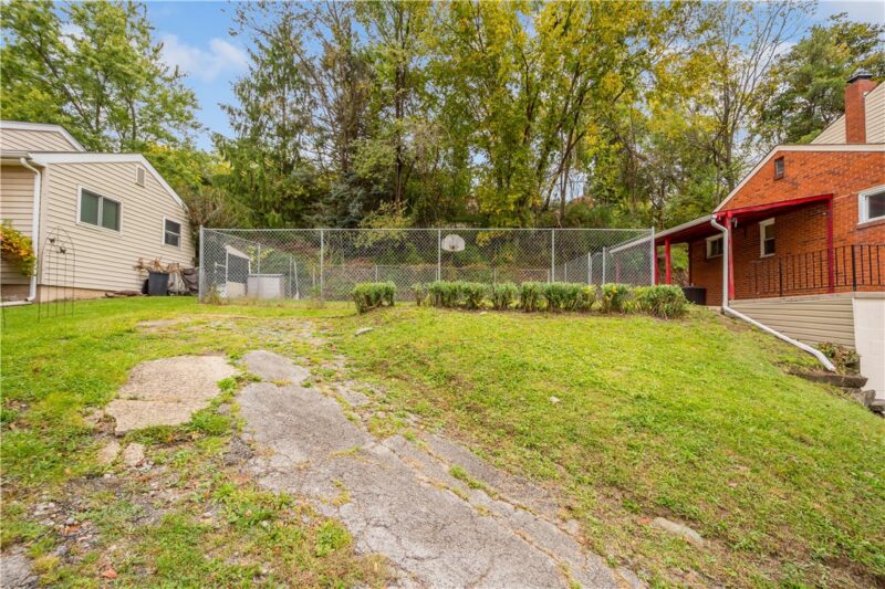 249 Old Lebanon Church Rd — photo 4