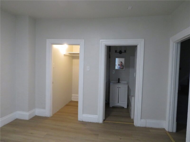 1013 Oak Ave — photo 8