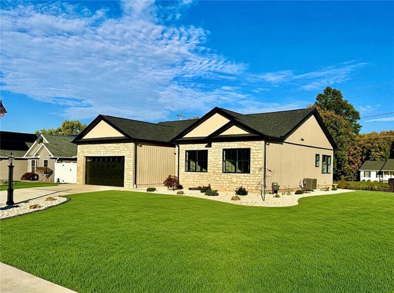 2970 Green Leaf Crt — photo 3