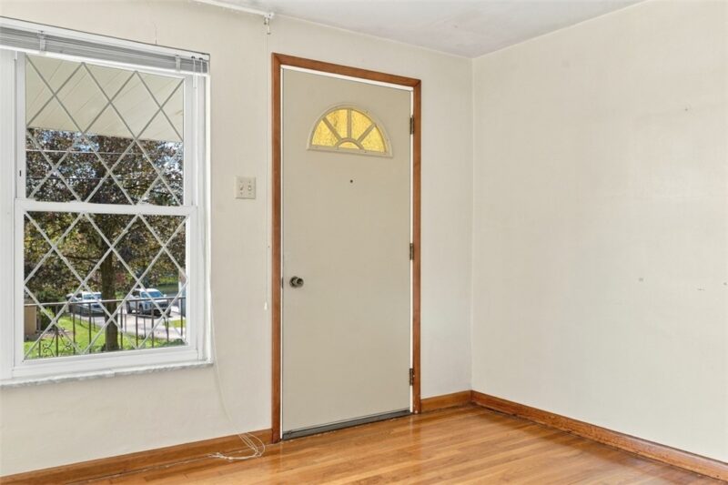 13327 Dean Dr — photo 5