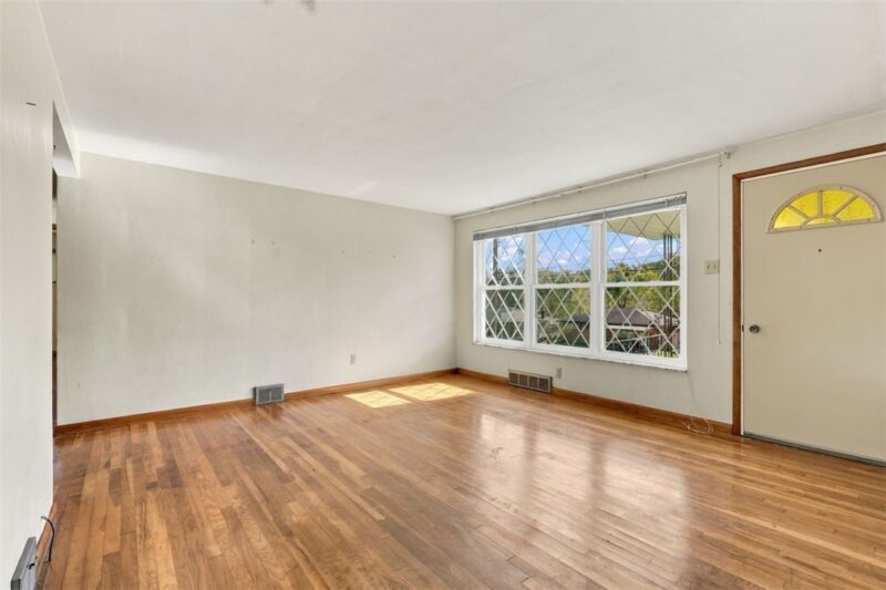 13327 Dean Dr — photo 7