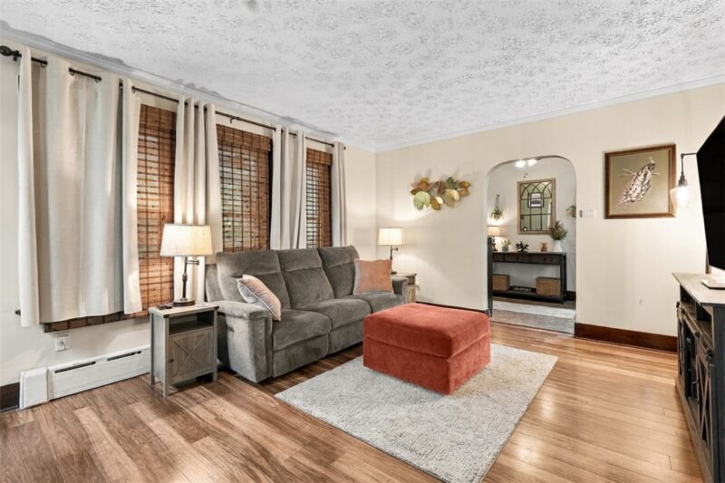136 Cornell Ave — photo 6