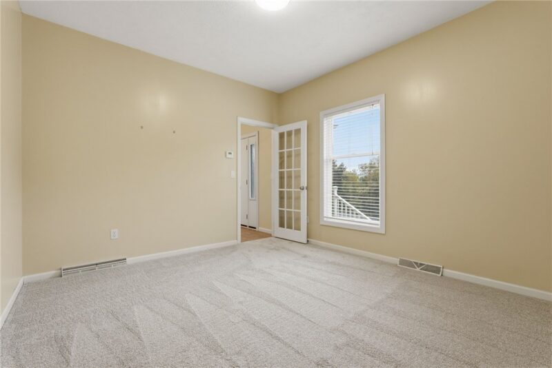 4975 Harvest Dr — photo 8