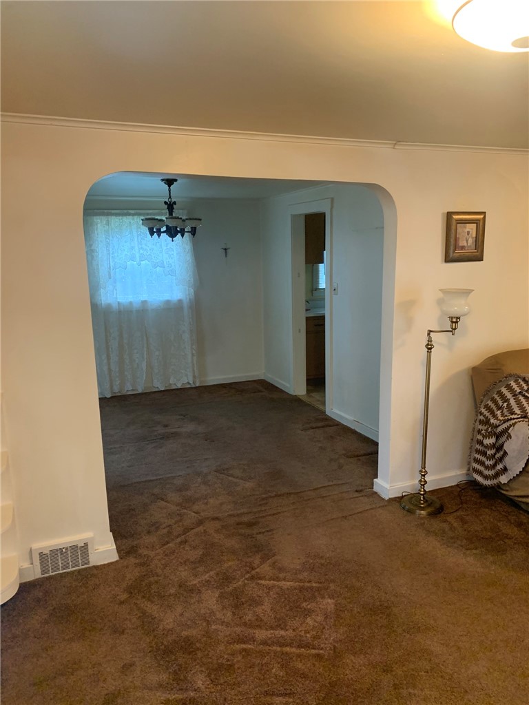 104 Thomas Ave — photo 4