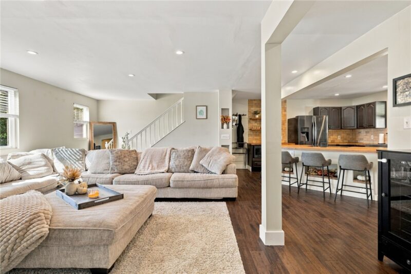 736 Darlington Street — photo 7
