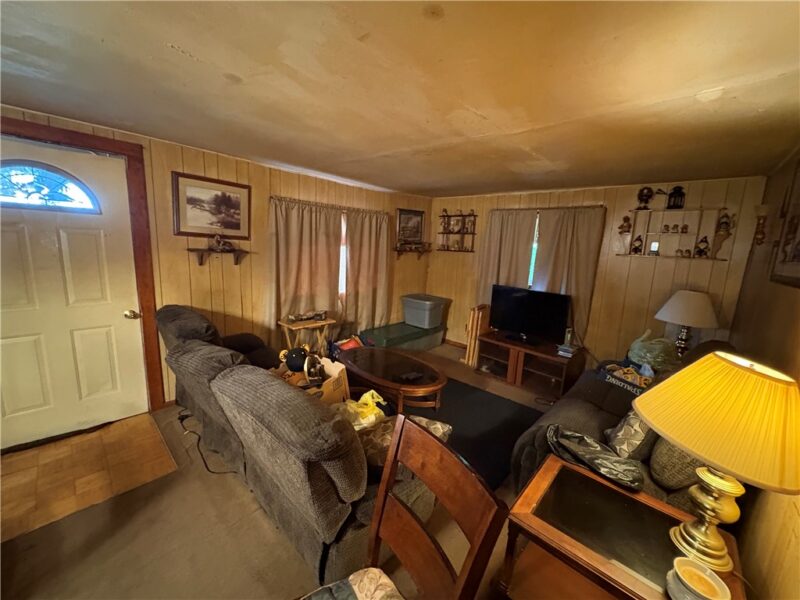110 Lincoln St — photo 4