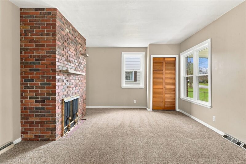 87 United Rd — photo 2