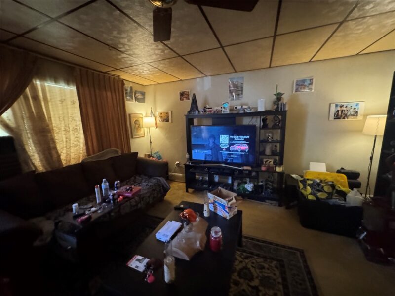 3215 Mary St 3214 — photo 7
