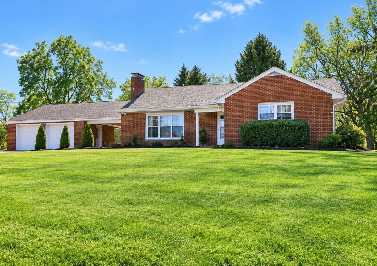 115 Peasant Village Lane — photo 1