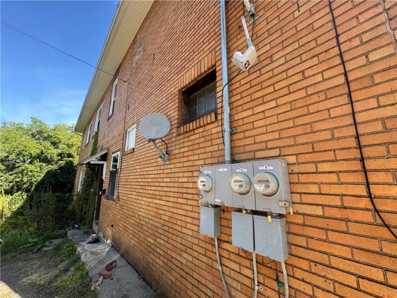 414 Grant Ave — photo 4