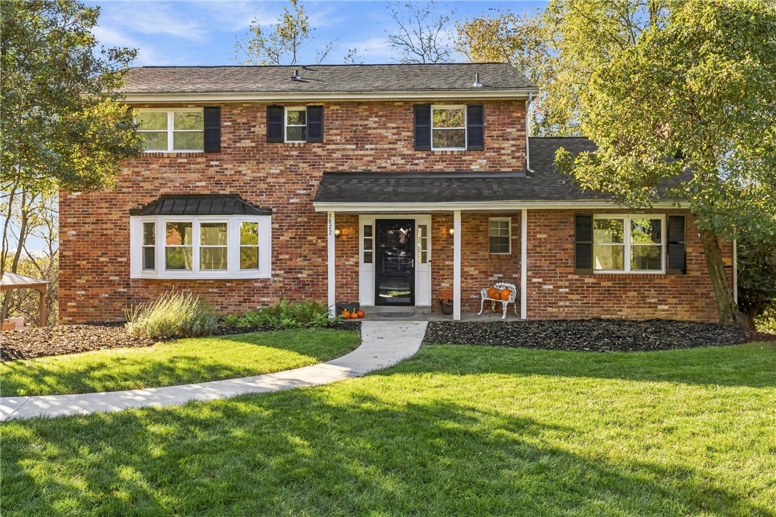 3822 Burnaby Dr — photo 1