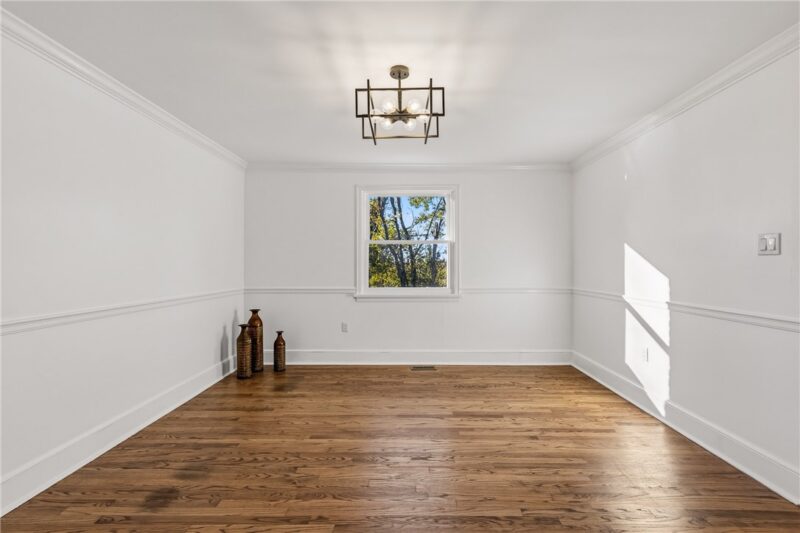 3822 Burnaby Dr — photo 5