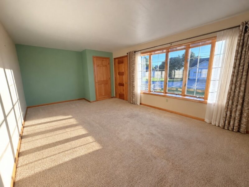 204 Highview Street — photo 3
