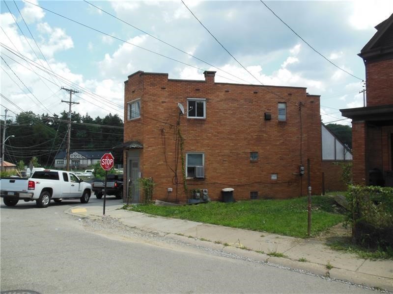 2501 Transport Street — photo 3
