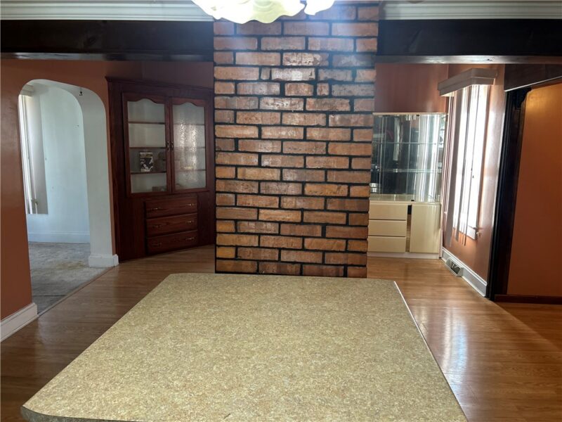 718 E Reynolds St — photo 6