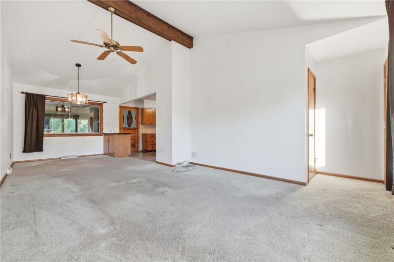 117 Seneca Way — photo 4