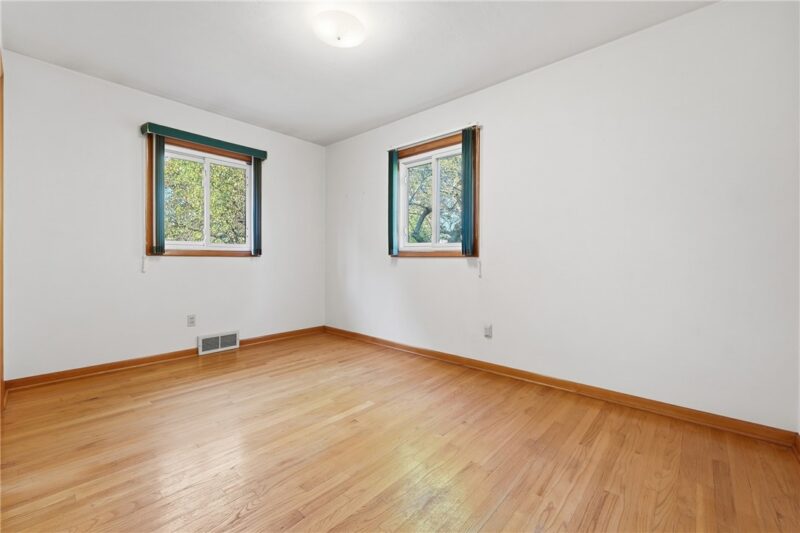 117 Seneca Way — photo 8