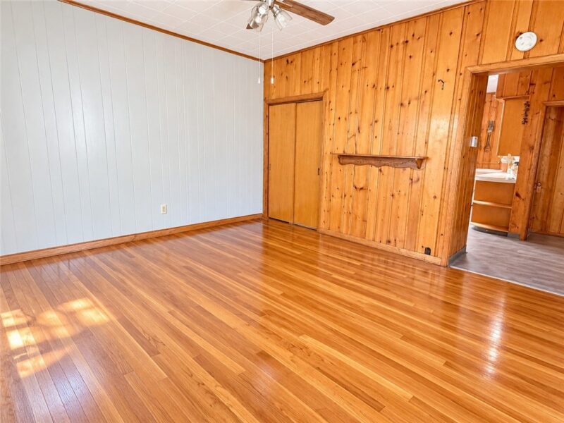 405 Parkway St — photo 4