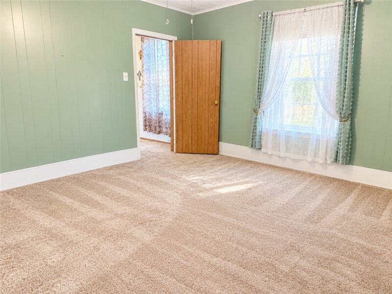 405 Parkway St — photo 7