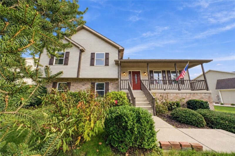 1350 Spyglass Hl — photo 2