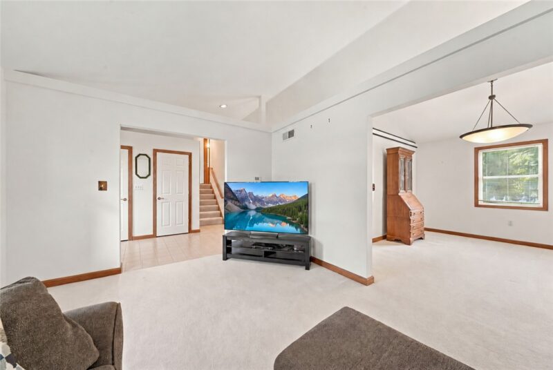 1350 Spyglass Hl — photo 5
