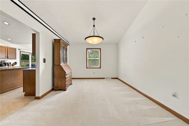 1350 Spyglass Hl — photo 7