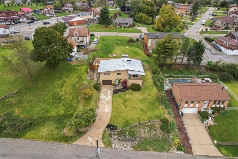 2308 Vermont Avenue — photo 4