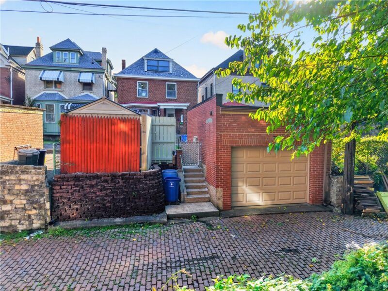 234 Gross St — photo 5