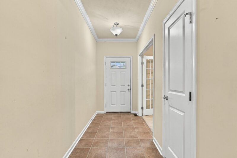 120 Cimarron DRIVE — photo 3