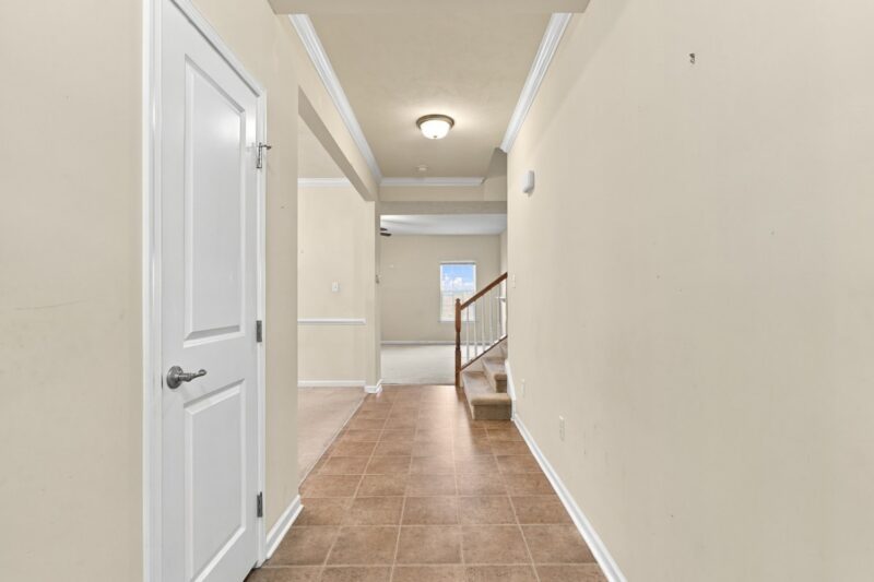 120 Cimarron DRIVE — photo 8