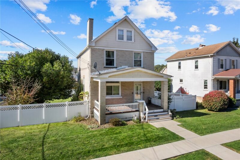 67 Evans Ave — photo 3