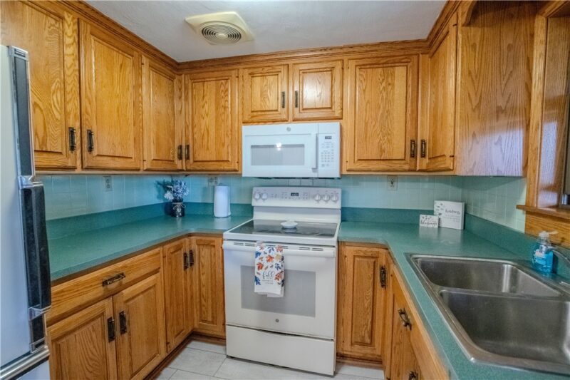 319 Prospect St — photo 6