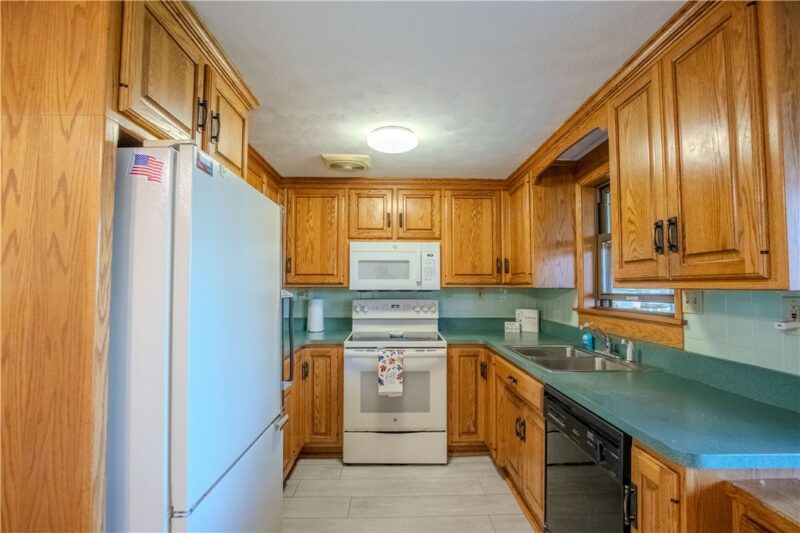 319 Prospect St — photo 7