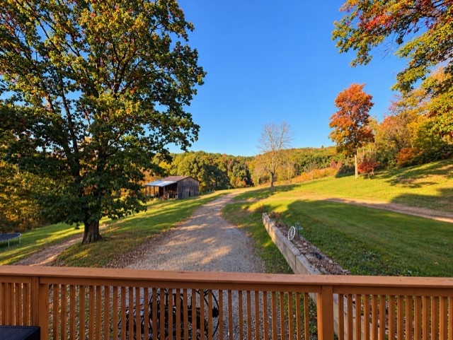 216 Shannon Rd — photo 2