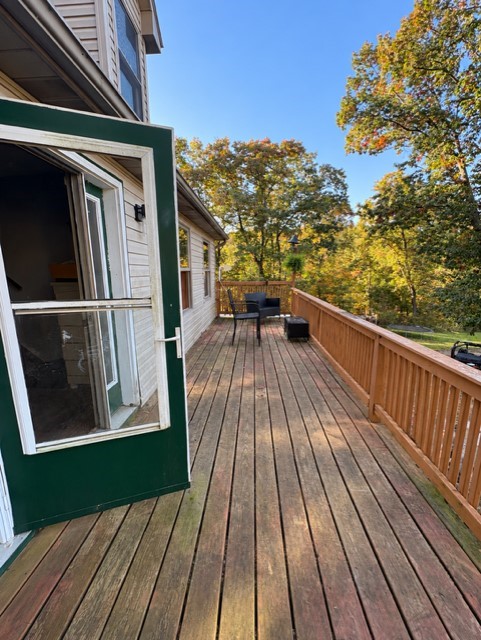 216 Shannon Rd — photo 3