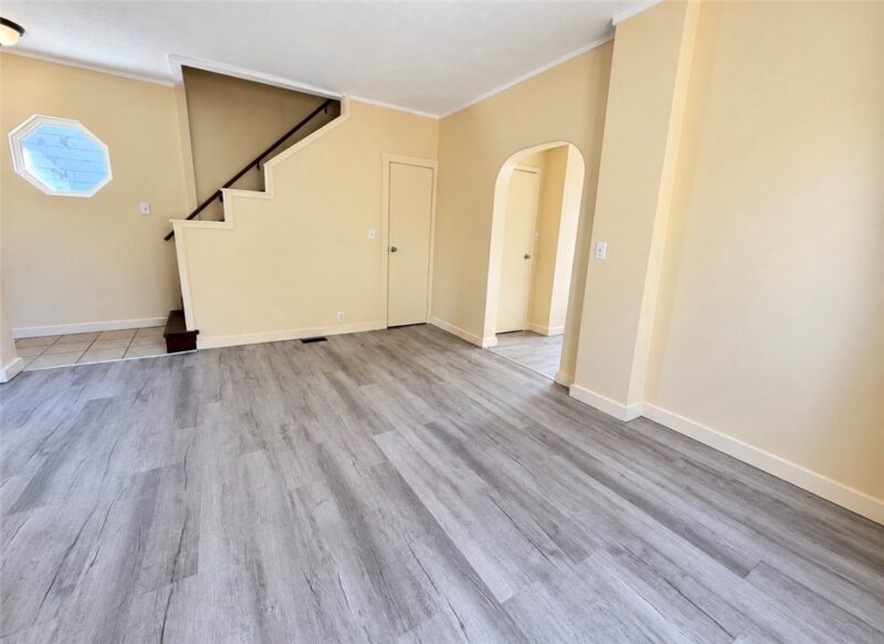 716 E Long Ave — photo 6