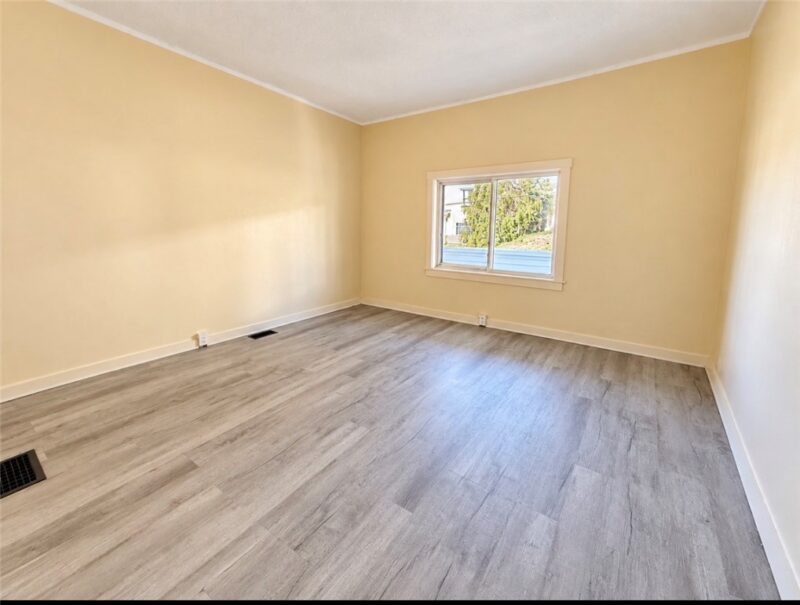 716 E Long Ave — photo 7