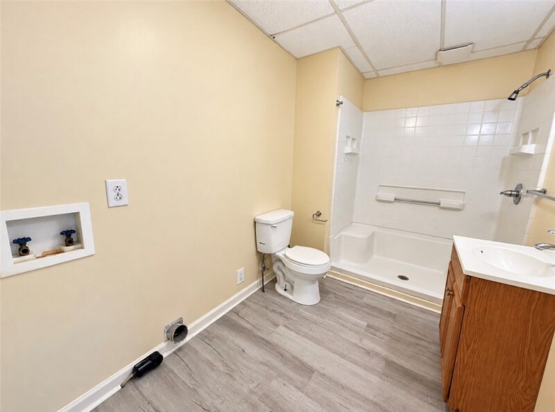 716 E Long Ave — photo 8
