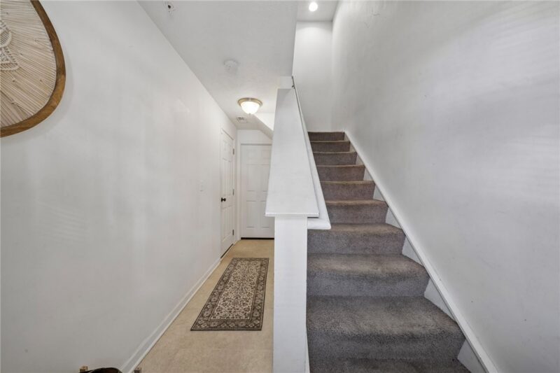 113 Alderwood Dr — photo 4