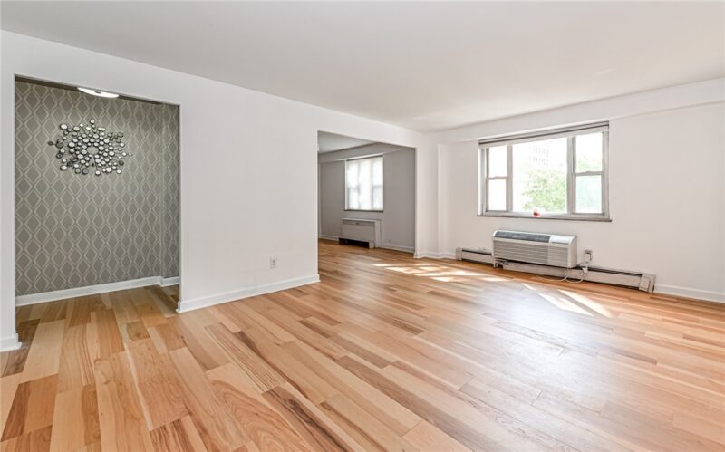 4601 Fifth Avenue 322 — photo 5
