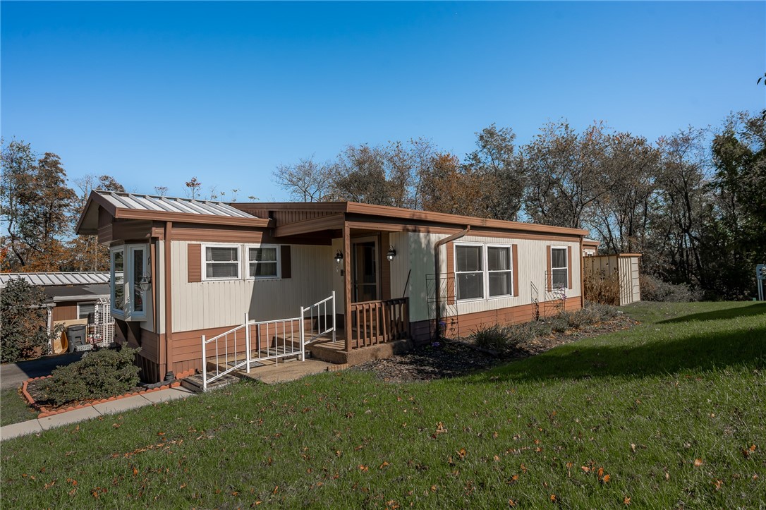 123 Pembrooke Dr — photo 1