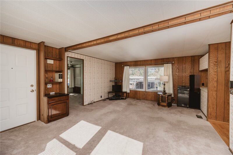 123 Pembrooke Dr — photo 8
