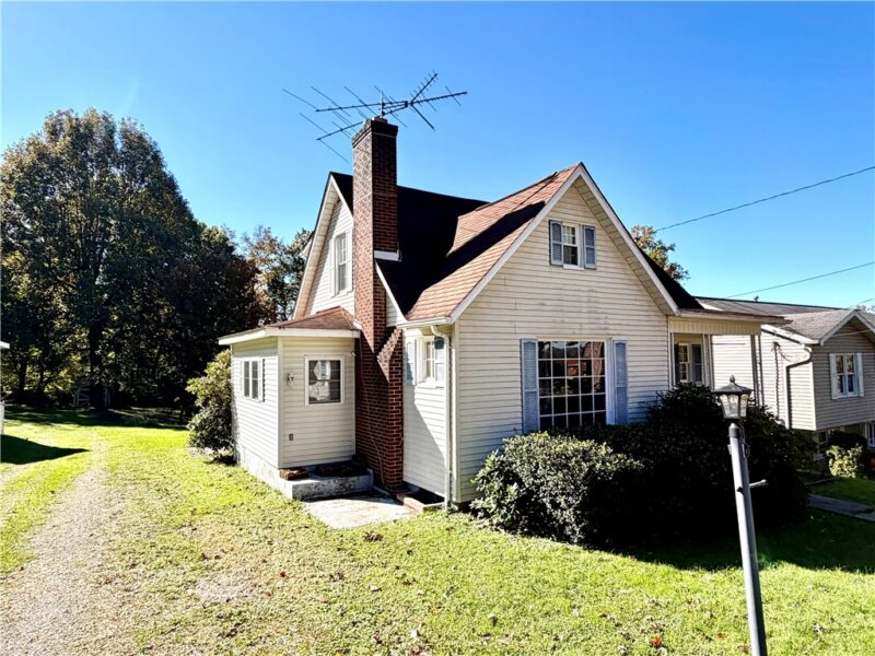 808 Davidson Ave — photo 2