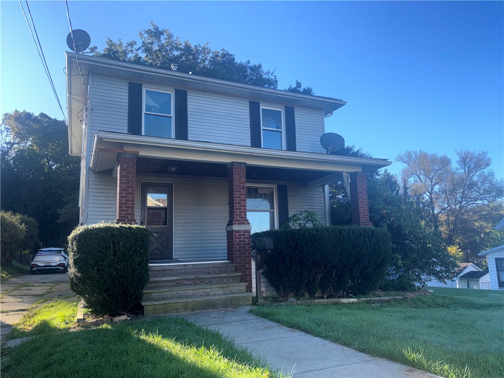 192 Columbia Ave — photo 1
