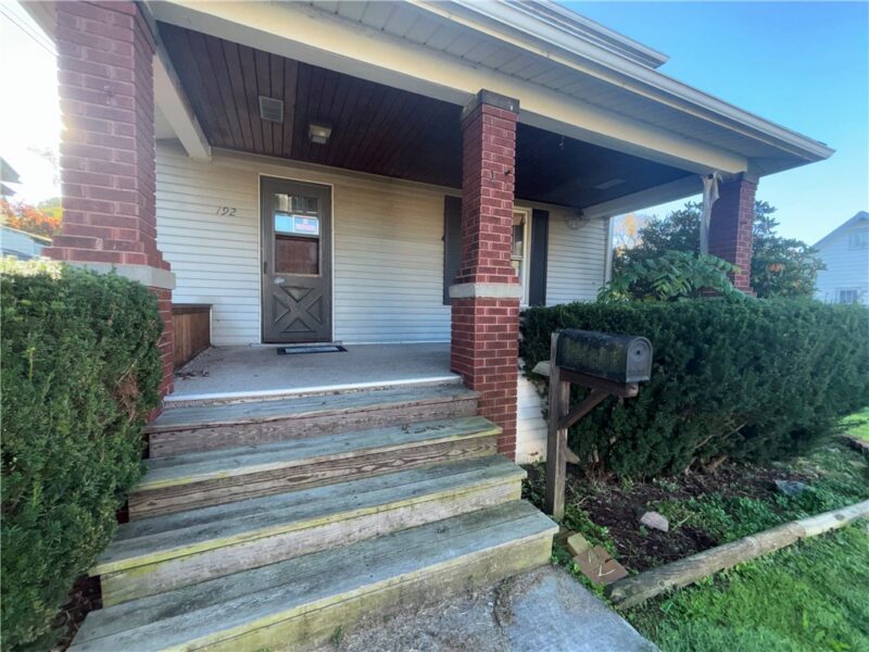 192 Columbia Ave — photo 4