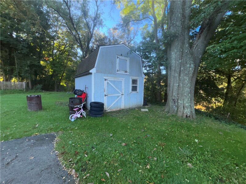 192 Columbia Ave — photo 6